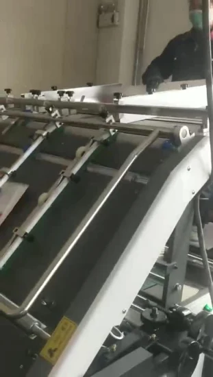 Máquina laminadora semiautomática de papel corrugado